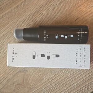 The Pill All-in-One SerumTHE NUE CO ***NEW in Box***